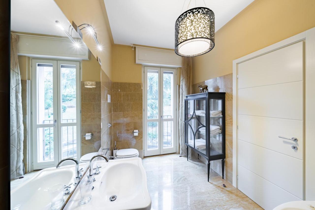 Residenza Al Vittoriale - By Host4U Διαμέρισμα Gardone Riviera Εξωτερικό φωτογραφία